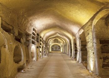 napoli_catacombe_sangennaro_1_web