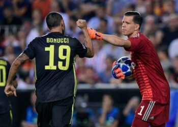 Bonucci Szczesny Juventus