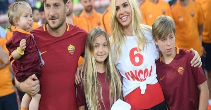 I_tre_figli_di_Totti_web2018