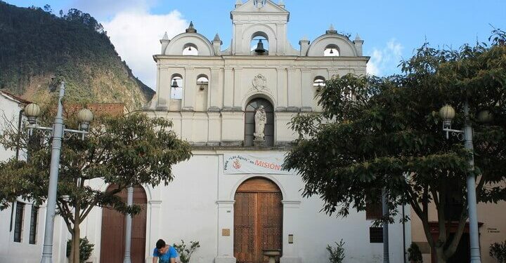 colombia_bogota_chiesa_lasaguas_web