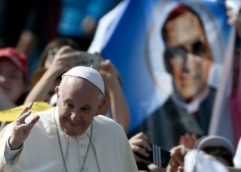 papa_francesco_oscar_romero_lapresse_2018