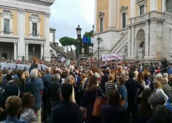 romadicebasta_campidoglio_twitter_2018