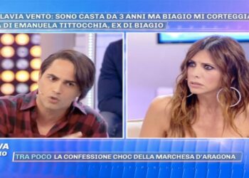 Emanuela Tittocchia contro Biagio D'Anelli a Pomeriggio 5