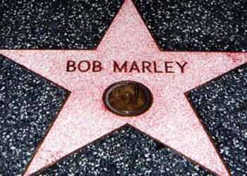 La stella dedicata a Bob Marley sulla Walk of Fame a Hollywood (da Wikipedia)