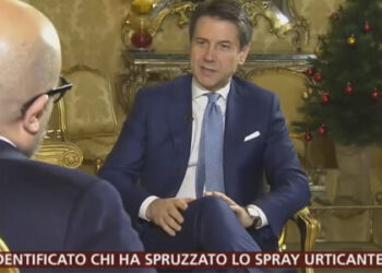 Il premier Conte intervistato dal Tg2