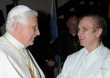 Lidia Bastianich con Benedetto XVI