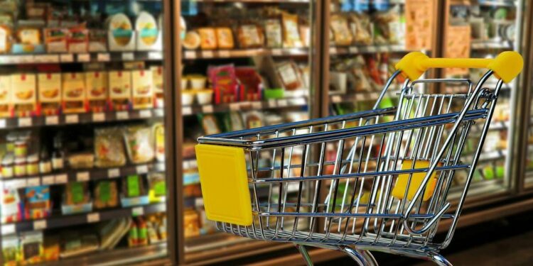 Spesa in un supermercato: immagine di repertorio