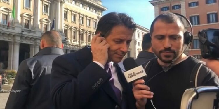 Il premier Giuseppe Conte a Radio Rock