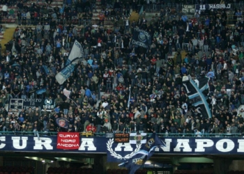 Curva Napoli