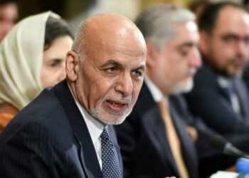 Il presidente dell'Afghanistan, Ashraf Ghani, a Ginevra il 28 novembre scorso (LaPresse)