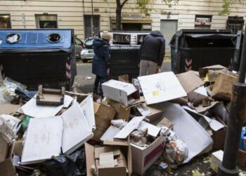 Caos rifiuti a Roma