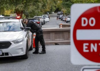 Polizia Usa (foto da Twitter)