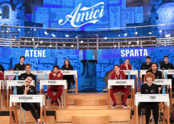 Amici 18, scuola occupata