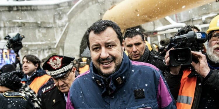 Matteo Salvini, vicepremier, in visita ai cantieri del Tav (LaPresse)