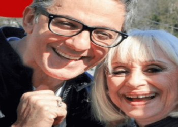 Fiorello e Raffaella Carrà, Cover Chi