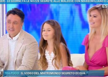 Eva Henger, Massimiliano Caroletti e la piccola Jennifer a Domenica Live