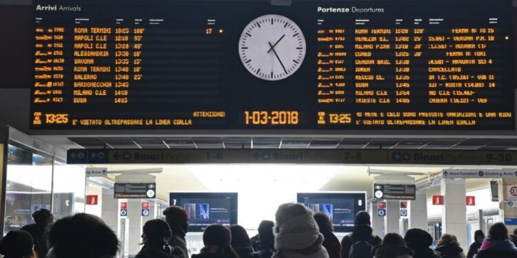 Caos treni a Torino