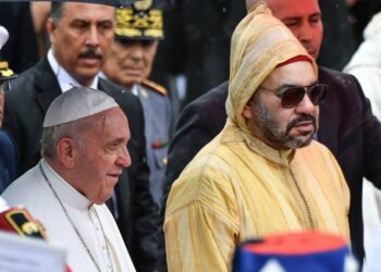 Papa Francesco in Marocco insieme al re Mohammed VI (LaPresse)