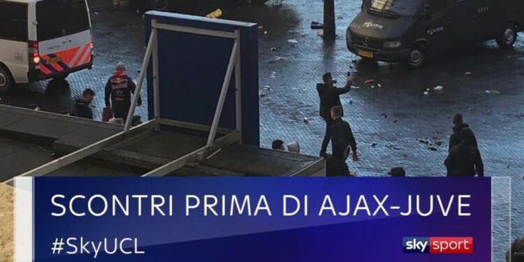 Scontri prima di Ajax-Juventus