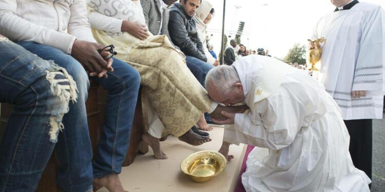 Papa Francesco e la Lavanda dei Piedi