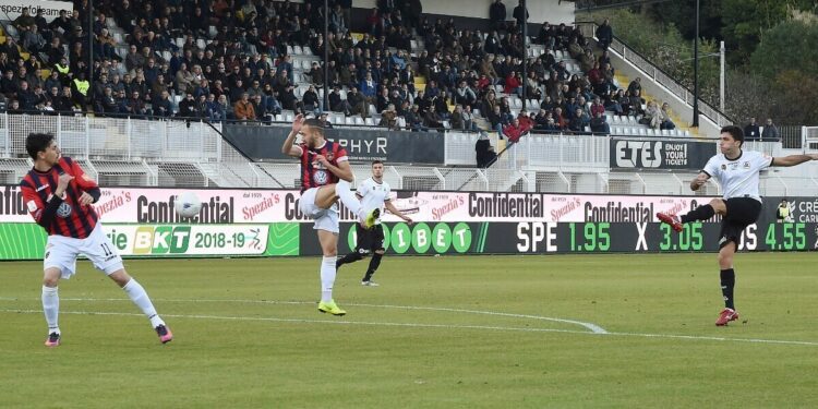 Video Cosenza Chievo  (Foto LaPresse)