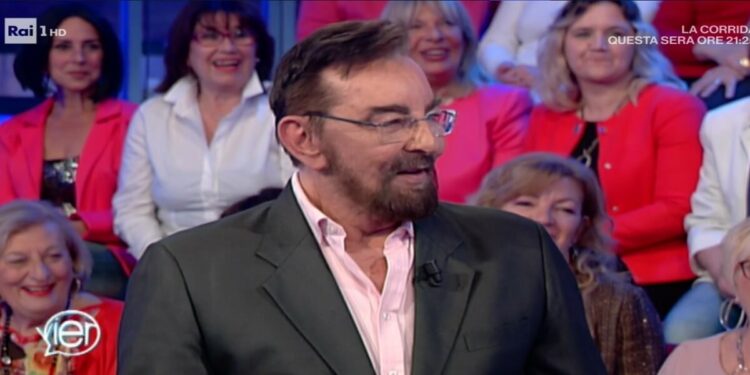 Kabir Bedi a Vieni da me