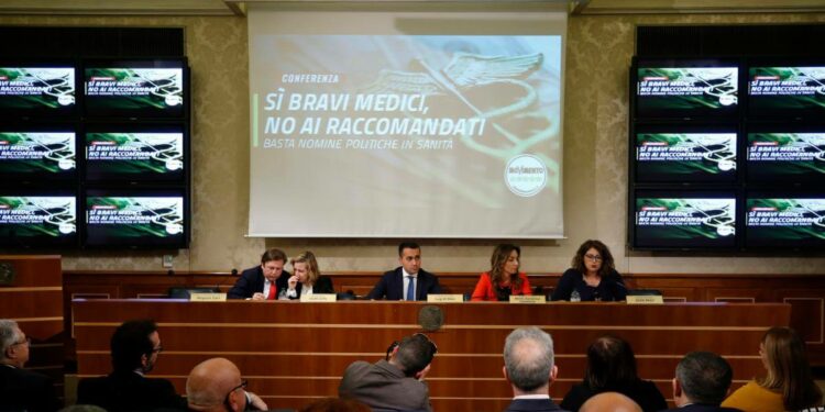 Di Maio e Grillo, conferenza sanità