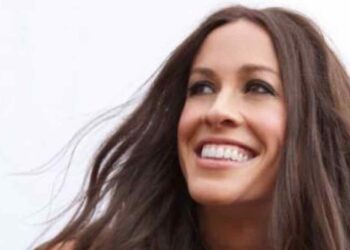 Alanis Morissette incinta