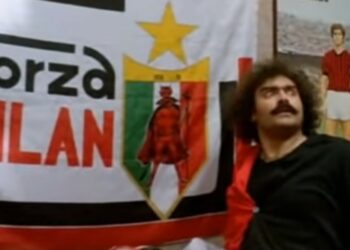 Diego Abatantuono nei panni dell'ultras del Milan Donato Cavallo in "Eccezzziunale veramente" (foto Youtube)