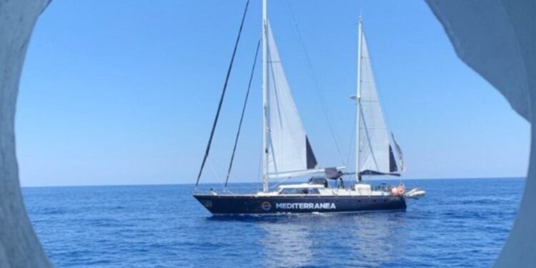 Barca a vela "Alex", Mediterranea