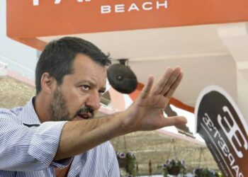 Matteo Salvini in conferenza stampa a Milano Marittima (LaPresse)