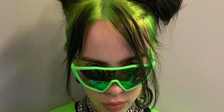 Billie Eilish, Instagram