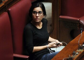 Fabiana Dadone impronte digitali furbetti del cartellino