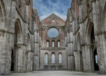 I resti dell'Abbazia di San Galgano (Pixabay)