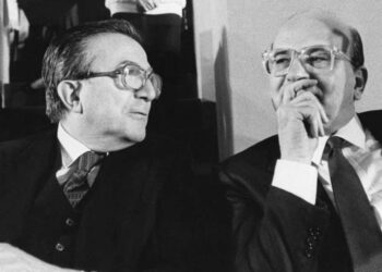 Giulio Andreotti e Bettino Craxi negli anni 80 (LaPresse)