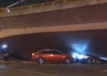 Crolla ponte in Cina a Wuxi (Youtube)