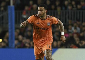 depay milan