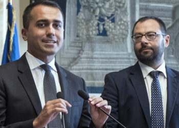 Luigi Di Maio e Stefano Patuanelli (Lapresse)