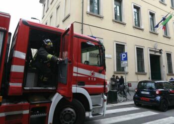 incendio tribunale milano