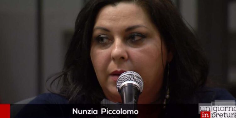 Nunzia, una delle figlie di Giuseppe Piccolomo