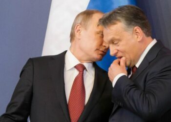 Vladimir Putin e Viktor Orbán (LaPresse)