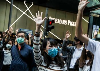 Protesta a Hong Kong (LaPresse)