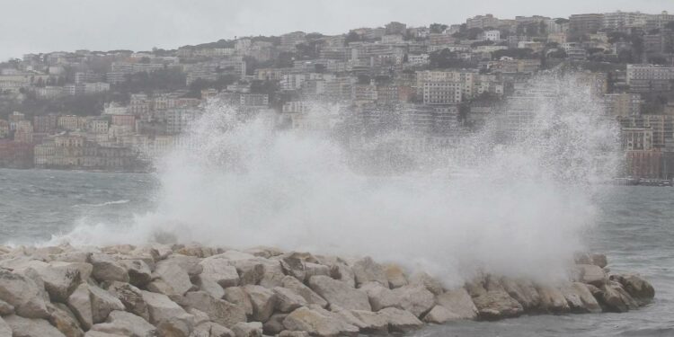 Maltempo a Napoli