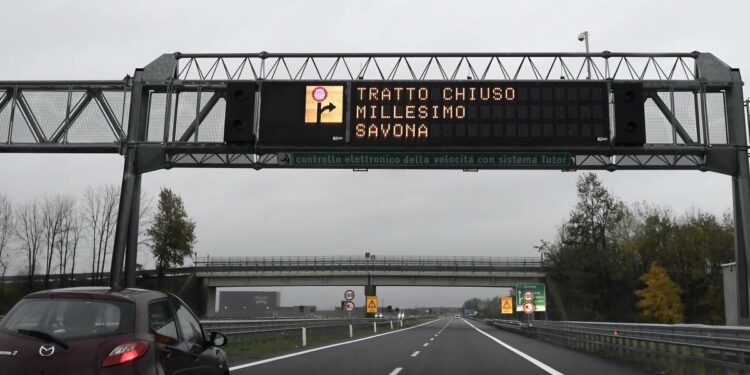 Caos autostrada a6