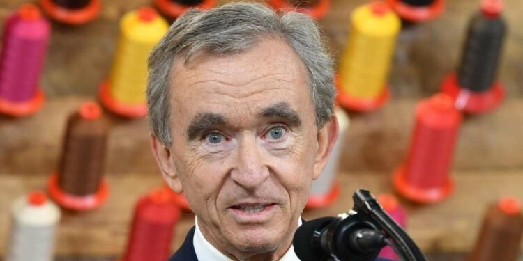 cessione milan arnault