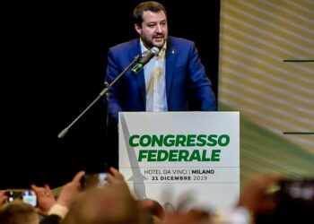 Matteo Salvini al Congresso straordinario della Lega (Foto: LaPresse)