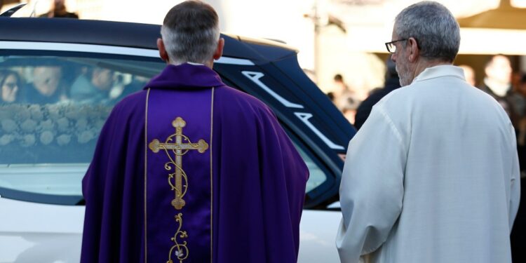 Funerali Gaia e Camilla