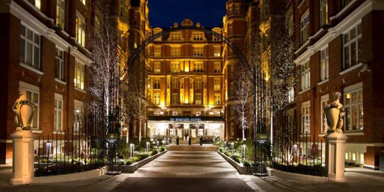 St. Ermin’s Hotel a Londra