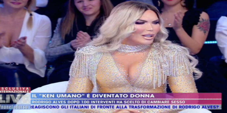 Rodrigo Alves a Live Non è la d'Urso