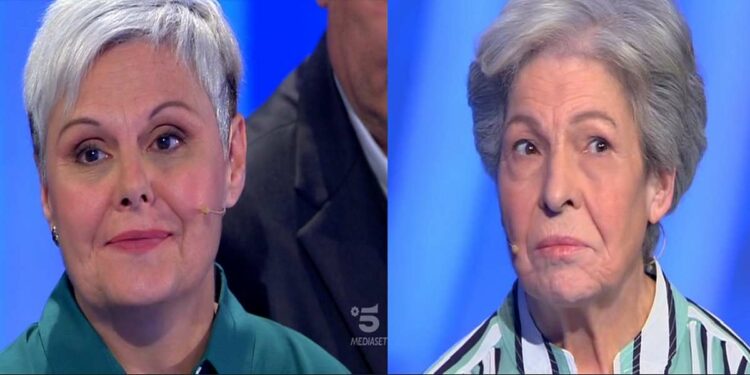 Mariagrazia trova sua madre Antonia a C'è posta per te